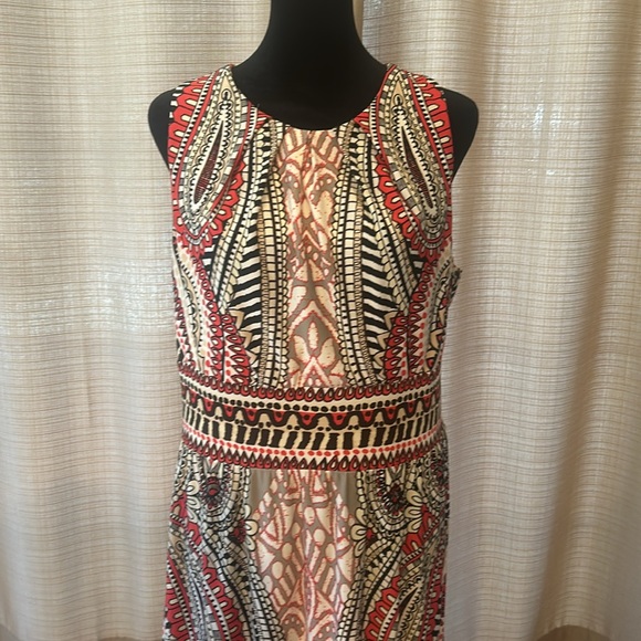 Women’s Maxi Dress - Picture 2 of 6